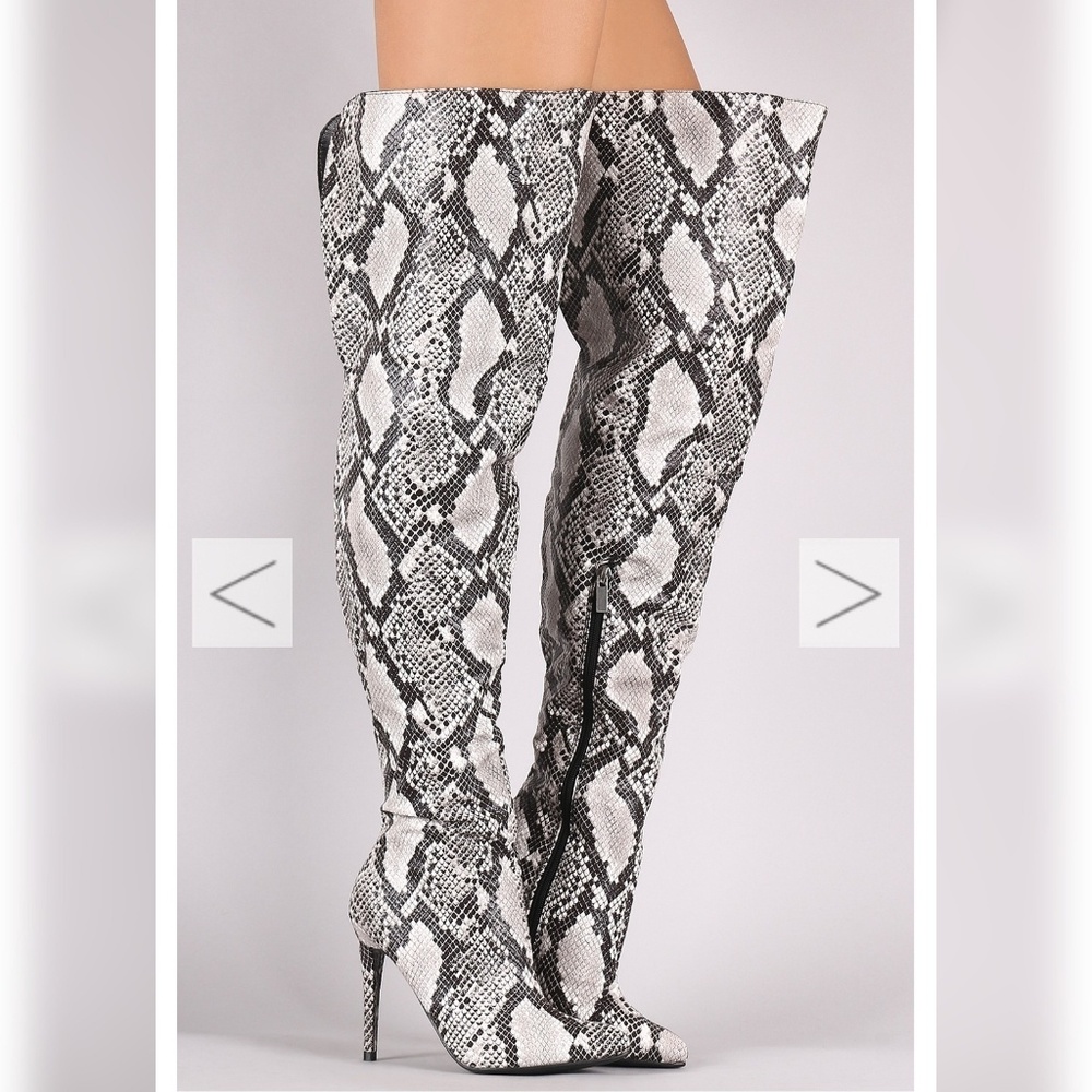 Black White Snake Print Stiletto Heeled Boots 9
